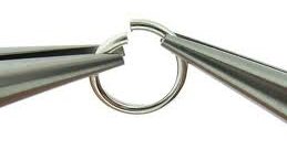 Opening & Closing a Jump Ring